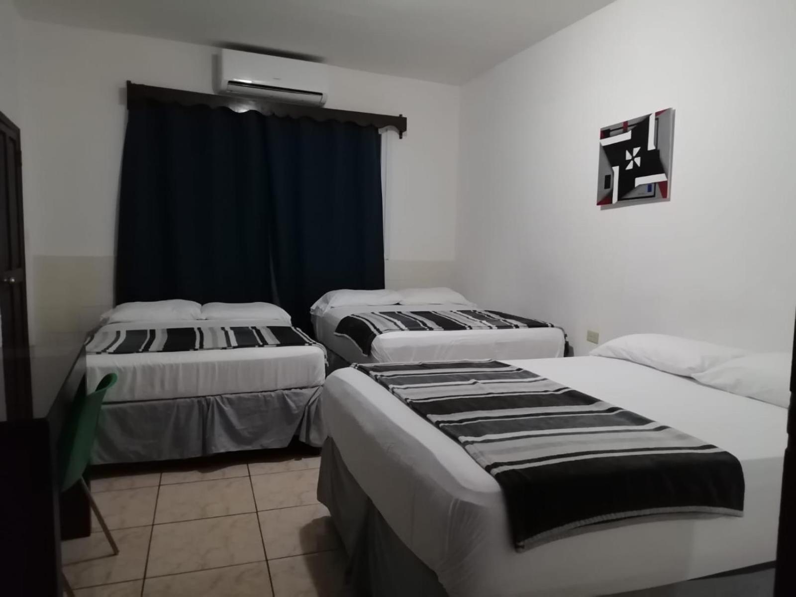Apart Hotel Express San Pedro Sula Buitenkant foto