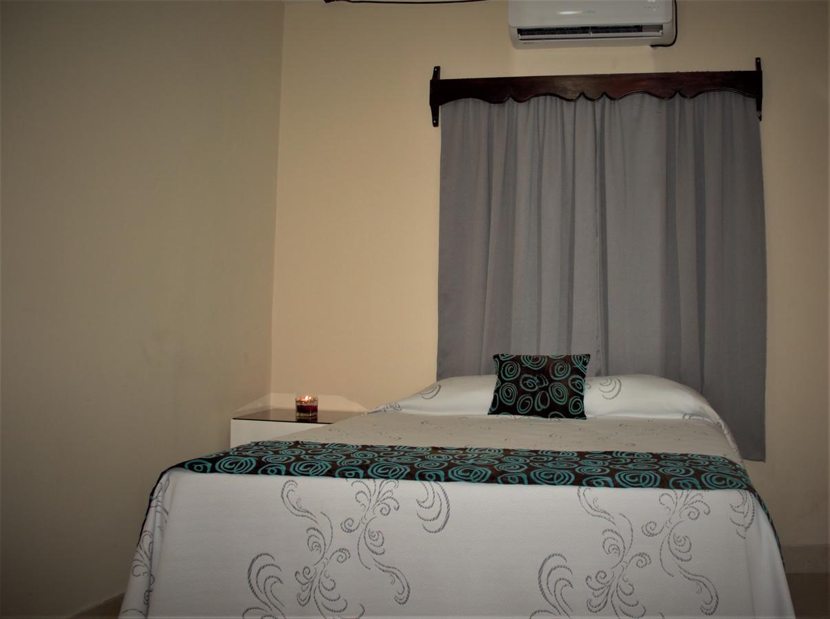 Apart Hotel Express San Pedro Sula Buitenkant foto